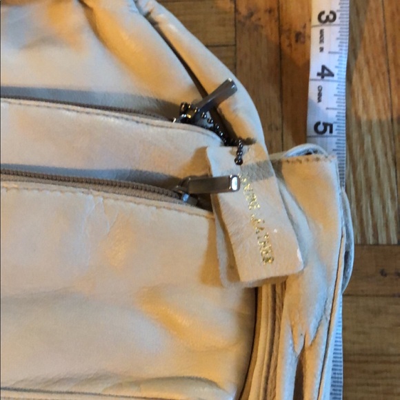 Genuine leather cream and tan mini backpack pay - Picture 3 of 7